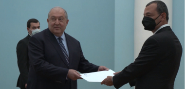 Արմեն Սարգսյանին հավատարմագրերն է հանձնել Հայաստանում Իտալիայի դեսպանը