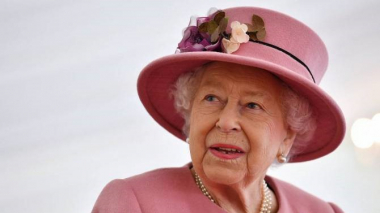 Կորոնավիրուսի պատվաստանյութի ստեղծողները ասպետական տիտղոսներ են ստացել Եղիսաբեթ Երկրորդ թագուհուց