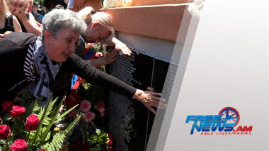 Թրի պես տղաները դարձան խաչեր. Աջափնյակում բացվեց Արցախյան պատերազմի հերոսների հիշատակ-խաչքար