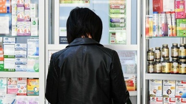 Փորձագետը նախազգուշացրել է  բժիշկների կողմից թանկարժեք դեղերի պարտադրման մասին