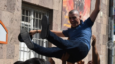 Նորակոչիկները մեկնում են ծառայության. ՊՆ (լուսանկարներ)