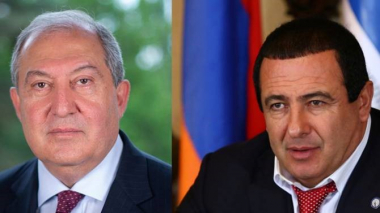 Արմեն Սարգսյանը հանդիպել է Գագիկ Ծառուկյանի հետ