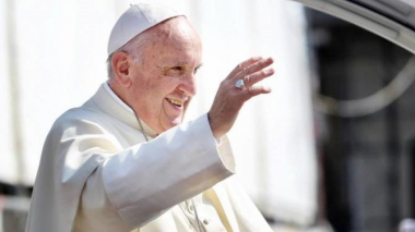 Հռոմի Ֆրանցիսկոսի պապի վիրահատությունը բարեհաջող է անցել