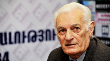 Ճարտարապետ Սաշուր Քալաշյանը պարգևատրվել է Անանիա Շիրակացու մեդալով