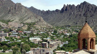 Մեղրիում կրակոցների ձայներ լսելու դեպքում հորդորում ենք չառաջացնել խուճապ․ համայնքապետարան