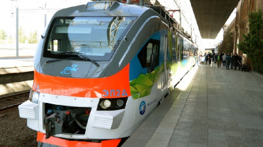 Ավտոմեքենան բախվել է գնացքին, վարորդը՝ դիմել փախուստի