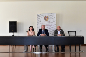 «Մեր առաջնային խնդիրը հանրակրթության միջին որակի բարելավումն է». Վահրամ Դումանյան