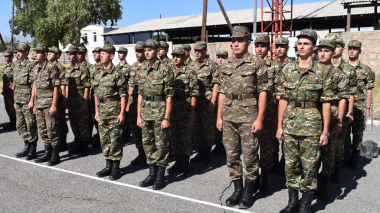 Նորակոչիկների հետ անցկացվել են տեսական և գործնական պարապմունքներ