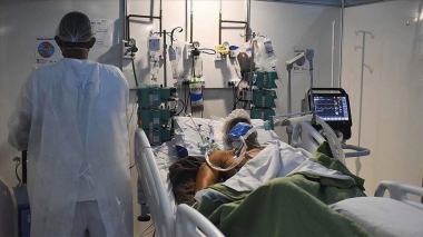 Թբիլիսիի հիվանդանոցներում կորոնավարակակիրների համար մահճակալները չեն բավարարում․ նախարար