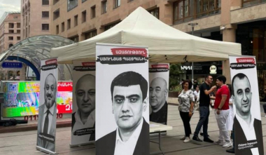 Ոստիկանությունը թույլ չի տվել կազմակերպել Սյունիքի համայնքապետերի ազատության պահանջով ստորագրահավաքը