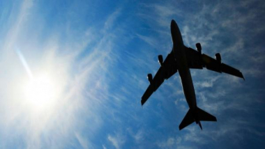 Թուրքիայի պաշտպանության նախարարին տեղափոխող ինքնաթիռը վթարային վայրէջք է կատարել թռչնի հետ բախվելուց հետո