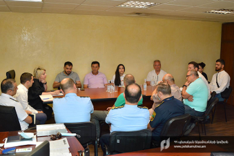 ՊԵԿ-ում հանդիպում է տեղի ունեցել էքսպրես-բեռների փոխադրում իրականացնող ընկերությունների հետ. Քննարկվել են ոլորտային հարցեր