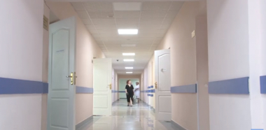 Արմավիրում բազմաթիվ մարդիկ են հոսպիտալացվել, կասկած կա, որ ցիստեռնի ջրից են թունավորվել (տեսանյութ)