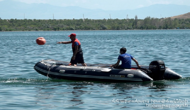 Սևանում ջրափրկարարները քաղաքացուն դուրս են բերել ափ