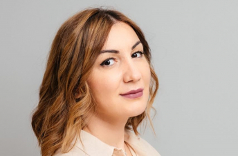 Ի՞նչ եք անում, բա դուք գետինը չեք մտնում․ քաղաքացին՝ բուժաշխատողներին