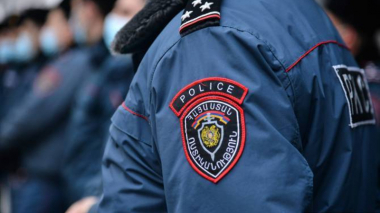 Հին գերեզմանատնից բազալտե սալիկներ են գողացել 