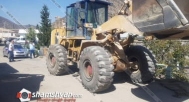 Սյունիքի մարզում 37-ամյա վարորդն ամբարձիչով վրաերթի է ենթարկել 6-ամյա աղջնակին, վերջինս տեղում մահացել է