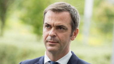 Ֆրանսիայում շուրջ 3000 աշխատակիցների աշխատանքը կասեցվել է՝  COVID-19-ի դեմ չպատվաստվելու պատճառով