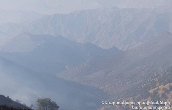 «Արևիկ» ազգային պարկի տարածքում հրդեհաշիջման աշխատանքները ժամանակավորապես դադարեցվել են