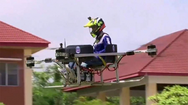 Կամբոջացի ուսանողները ստեղծել են թռչող աթոռ