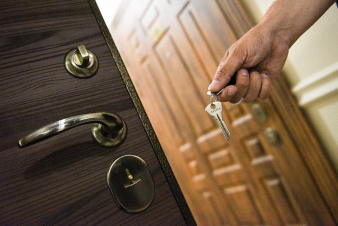 Գործակալը խարդախությամբ անշարժ գույք է վերցրել 80 միլիոն ռուբլու դիմաց