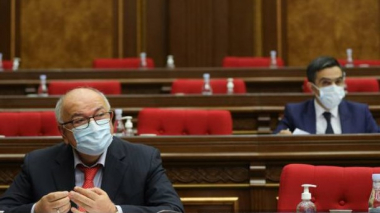 Պատգամավորները կրկին բանավիճեցին 2010-ին ընդունված Վարչատարածքային բաժանման մասին օրենքի առնչությամբ