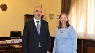 Սասուն Խաչատրյանը Լին Թրեյսիին ներկայացրել է նորաստեղծ Հակակոռուպցիոն կոմիտեի առաջիկա անելիքները