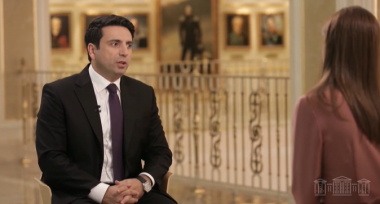 ՀՀ-ի եւ ՌԴ-ի միջեւ կա ընդհանուր փոխըմբռնում. Ալեն Սիմոնյանի հարցազրույցը Դաշնության խորհրդի հեռուստանախագծին (տեսանյութ)