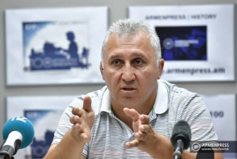 Մարզիչ Գևորգ Ալեքսանյանին շնորհվել է Գյումրիի պատվավոր քաղաքացու կոչում