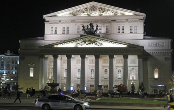 Մեծ թատրոնում դեկորացիան ընկել է դերասանի վրա․ նա մահացել է