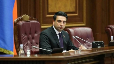 Շուտով առանց պատվաստման կամ թեստի բացասական պատասխանի չի թույլատրվի մտնել ԱԺ շենք. Ալեն Սիմոնյան