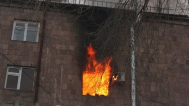  Ննջասենյակը գույքով այրվել է