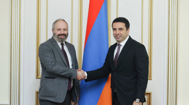 ՀՀ ԱԺ նախագահ Ալեն Սիմոնյանն ընդունել է ՀԲԸՄ Մոնրեալի գրասենյակի ղեկավար կազմին