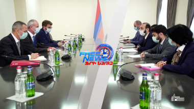 ՀՀ ԱԳ նախարարի հանդիպումը Կարմիր խաչի միջազգային կոմիտեի փոխնախագահի հետ