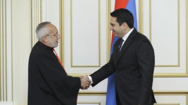 ՀՀ ԱԺ նախագահը հյուրընկալել է Տանն Կիլիկիո Կաթողիկէ Հայոց Պատրիարքին