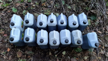 Պրիմորիեի ոստիկանությունը շրջանի երեք բնակիչներից առգրավել է 70 լիտր հաշիշի յուղ և 21 կգ կանեփ