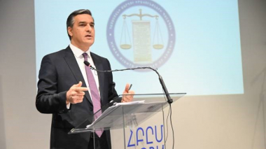 Արման Թաթոյանը ևս մեկ անգամ պնդեց` սահմանների շուրջ անհրաժեշտ է ձևավորել անվտանգության գոտի  