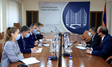 Վահան Քերոբյանն ընդունել է Հայաստանում Հնդկաստանի դեսպան Կիշան Դան Դևալին