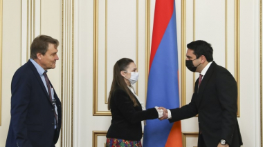 ՀՀ ԱԺ նախագահ Ալեն Սիմոնյանն ընդունել է ԵԽԽՎ մոնիտորինգի հանձնաժողովի Հայաստանի հարցերով համազեկուցողներին