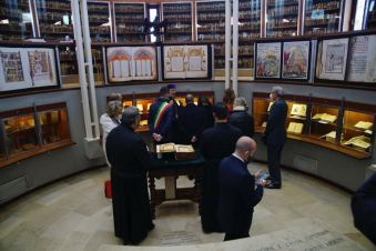 Իտալիայի Սենատի նախագահն այցելել է Վենետիկի Սուրբ Ղազար կղզի