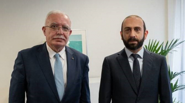 Արարատ Միրզոյանը հանդիպել է Պաղեստինի ԱԳ նախարարի հետ