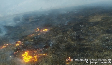 Սպիտակի «Տաշանջխ» կոչվող հանդամասում մոտ 10 հա խոտածածկույթ է այրվել