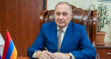 Պաշտպանը Արմեն Չարչյանի անձեռնմխելիության հարցով ՍԴ դիմելու միջնորդություն ներկայացրեց