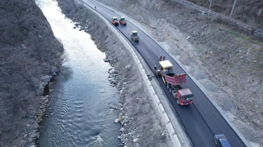 Վանաձոր-Ալավերդի-Վրաստան ավտոճանապարհի ասֆալտապատումը շարունակվում է. Արեն Մկրտչյան