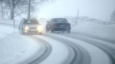 Արթիկում և Ապարանում թույլ ձյուն է տեղում, Սևանի թերակղզի-Դիլիջանի թունելի սկզբնամաս հատվածում՝ ձնախառն անձրև