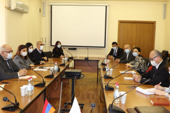 ՏԿԵ նախարարությունում ստորագրվել են դրամաշնորհային պայմանագրեր