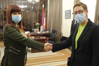 Շիրակի մարզպետը Ֆրանսիայի դեսպանի հետ քննարկել է կրթության, ՏՏ ոլորտներում համագործակցության հնարավորությունները