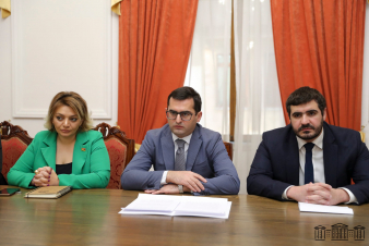 Հակոբ Արշակյանն ընդունել է ԳԴՀ ԱԳՆ Արեւելյան Եվրոպայի, Հարավային Կովկասի եւ Կենտրոնական Ասիայի երկրների հարցերով քաղաքական տնօրենին ու Հայաստանում Գերմանիայի դեսպանին