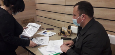 Դեկտեմբերի 13-ին ՀՀ ՍԱՏՄ տեսուչները ստուգայցեր են կատարել Երևանում, Արարատի և Կոտայքի մարզերի հանրային սննդի կետերում և իրացման ցանցում