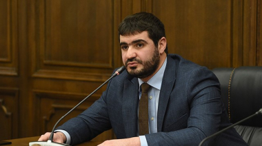 Խոսել նախարարի աշխատավարձից դա էժանագույն պոպուլիզմ է. Արման Եղոյան